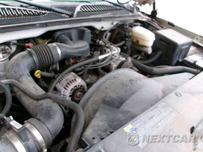 2004 Chevrolet Silverado 1500 WT Extended Cab Medium Bed 1SW w/Rear Doors - zdjęcie 24 z 25 - miniatura