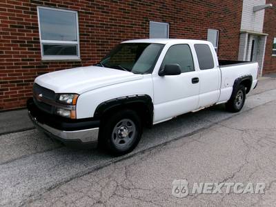 2004 Chevrolet Silverado 1500 WT Extended Cab Medium Bed 1SW w/Rear Doors - zdjęcie 3 z 25 - miniatura