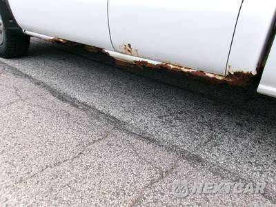 2004 Chevrolet Silverado 1500 WT Extended Cab Medium Bed 1SW w/Rear Doors - zdjęcie 22 z 25 - miniatura