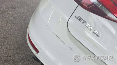 2017 Volkswagen Jetta SE - zdjęcie 22 z 26 - miniatura