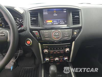 2019 Nissan Pathfinder S - zdjęcie 11 z 31 - miniatura