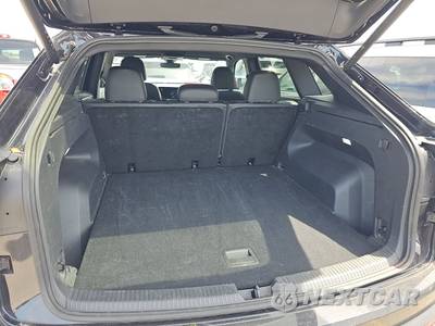 2025 Volkswagen Atlas Cross Sport 2.0T SE w/Technology - zdjęcie 16 z 22 - miniatura