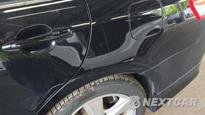 2011 Toyota Camry SE - zdjęcie 24 z 37 - miniatura