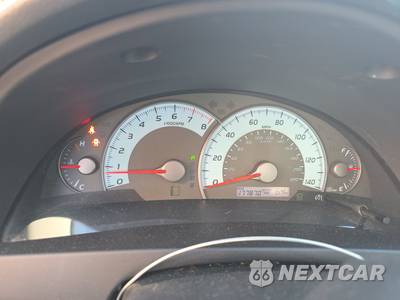 2011 Toyota Camry SE - zdjęcie 12 z 37 - miniatura