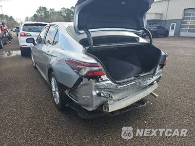 2021 Toyota Camry LE - zdjęcie 6 z 25 - miniatura