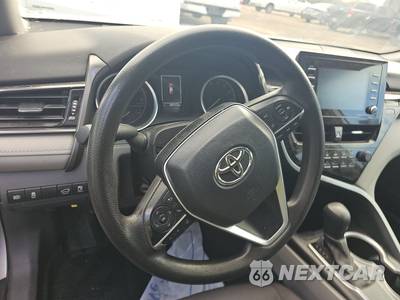 2021 Toyota Camry LE - zdjęcie 10 z 25 - miniatura