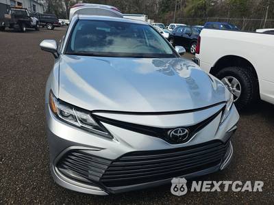 2021 Toyota Camry LE - zdjęcie 2 z 25 - miniatura