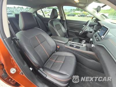 2022 Nissan Altima SR - zdjęcie 8 z 22 - miniatura