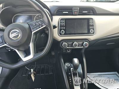 2021 Nissan Versa SV - zdjęcie 11 z 17 - miniatura