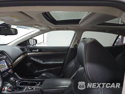 2016 Nissan Maxima 3.5 Platinum - zdjęcie 17 z 30 - miniatura