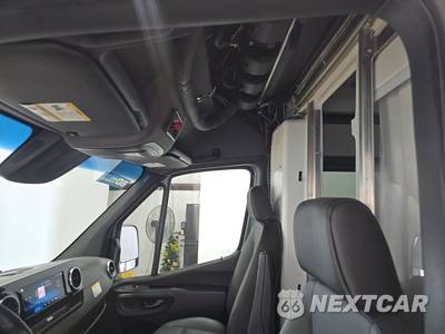 2022 Mercedes-Benz Sprinter 4500 Cargo Van DRW High Roof 170.0" WB - zdjęcie 17 z 30 - miniatura