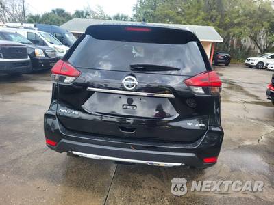 2017 Nissan Rogue SL - zdjęcie 155 z 249 - miniatura