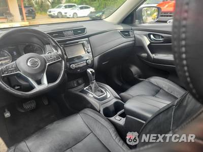 2017 Nissan Rogue SL - zdjęcie 195 z 249 - miniatura