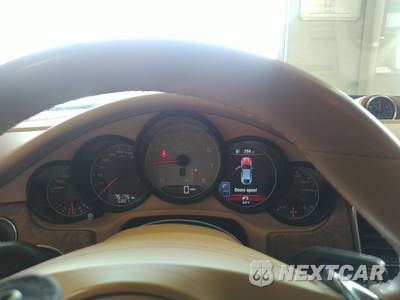 2014 Porsche Panamera 4S - zdjęcie 17 z 22 - miniatura