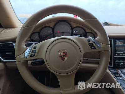 2014 Porsche Panamera 4S - zdjęcie 10 z 22 - miniatura