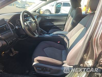 2019 Toyota Camry LE - zdjęcie 7 z 42 - miniatura