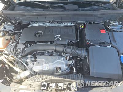 2020 Mercedes-Benz GLB 250 - zdjęcie 15 z 22 - miniatura