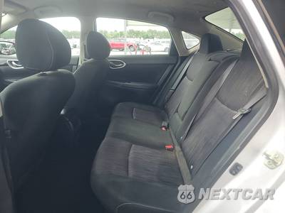 2019 Nissan Sentra SV - zdjęcie 13 z 32 - miniatura