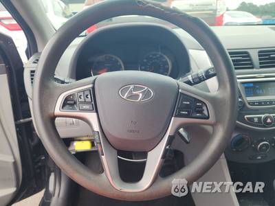 2017 Hyundai Accent Value Edition Sedan - zdjęcie 10 z 21 - miniatura