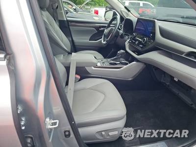 2023 Toyota Highlander Limited - zdjęcie 8 z 23 - miniatura