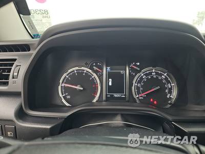 2021 Toyota 4Runner TRD Off-Road Premium - zdjęcie 12 z 19 - miniatura