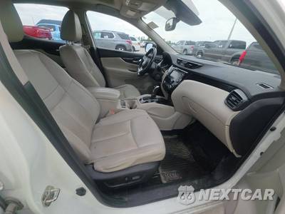 2022 Nissan Rogue Sport SL - zdjęcie 8 z 33 - miniatura