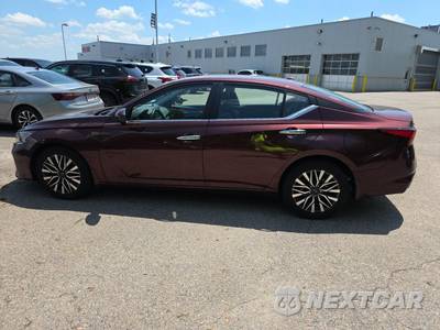 2023 Nissan Altima SV - zdjęcie 8 z 25 - miniatura
