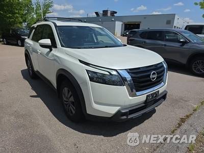 2023 Nissan Pathfinder SV - zdjęcie 3 z 27 - miniatura