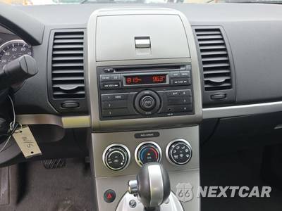 2012 Nissan Sentra 2.0 - zdjęcie 11 z 20 - miniatura