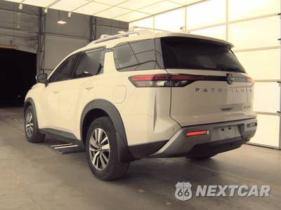 2024 Nissan Pathfinder SL - zdjęcie 6 z 21 - miniatura