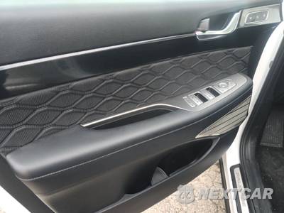 2020 Hyundai Palisade Limited - zdjęcie 9 z 17 - miniatura