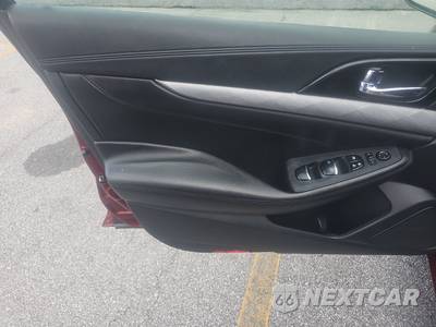 2018 Nissan Maxima S - zdjęcie 9 z 19 - miniatura