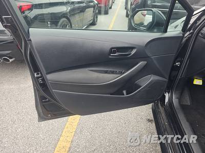 2025 Toyota Corolla LE Sedan - zdjęcie 9 z 20 - miniatura