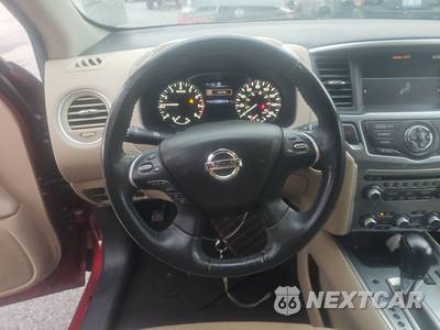 2017 Nissan Pathfinder SL - zdjęcie 10 z 23 - miniatura