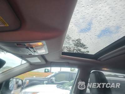 2018 Toyota Highlander XLE - zdjęcie 19 z 20 - miniatura