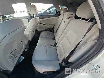 2017 Hyundai Tucson SE - zdjęcie 13 z 18 - miniatura