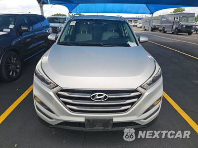 2017 Hyundai Tucson SE - zdjęcie 2 z 18 - miniatura