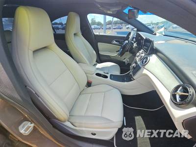 2014 Mercedes-Benz CLA 250 - zdjęcie 8 z 21 - miniatura