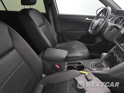 2021 Volkswagen Tiguan SE R-Line Black - zdjęcie 17 z 20 - miniatura