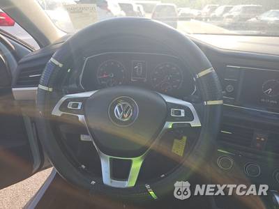 2019 Volkswagen Jetta S - zdjęcie 10 z 20 - miniatura