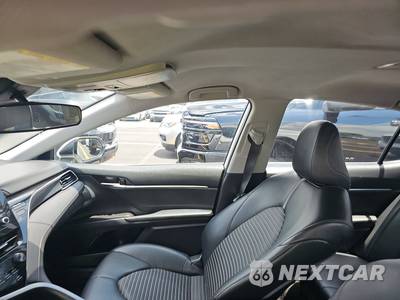 2021 Toyota Camry SE - zdjęcie 17 z 25 - miniatura
