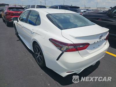 2021 Toyota Camry SE - zdjęcie 6 z 25 - miniatura
