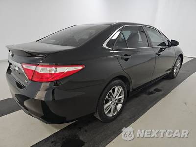 2017 Toyota Camry SE - zdjęcie 4 z 18 - miniatura
