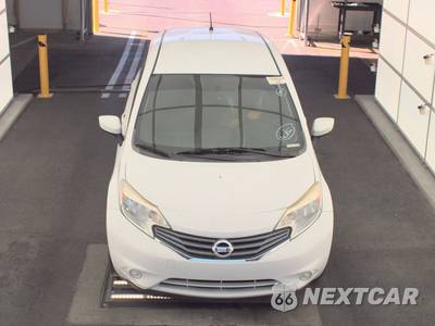 2015 Nissan Versa Note SV - zdjęcie 2 z 52 - miniatura
