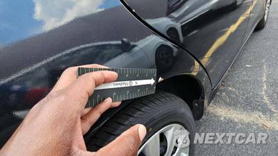 2013 Toyota Corolla LE - zdjęcie 30 z 42 - miniatura