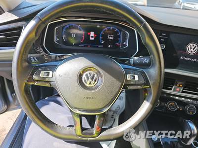 2019 Volkswagen Jetta SEL - zdjęcie 10 z 27 - miniatura