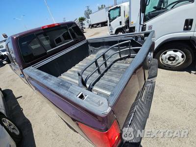 2005 Nissan TITAN SE Crew Cab Short Bed - zdjęcie 16 z 33 - miniatura