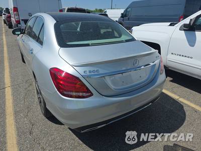 2017 Mercedes-Benz C 300 4MATIC Sedan - zdjęcie 6 z 34 - miniatura