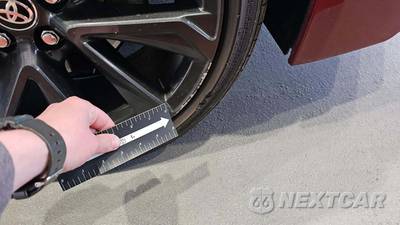2025 Toyota Corolla Hybrid SE Sedan - zdjęcie 29 z 42 - miniatura