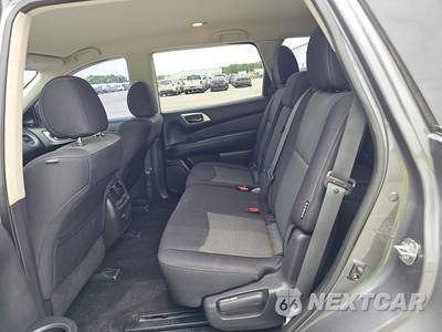 2019 Nissan Pathfinder SV - zdjęcie 13 z 37 - miniatura